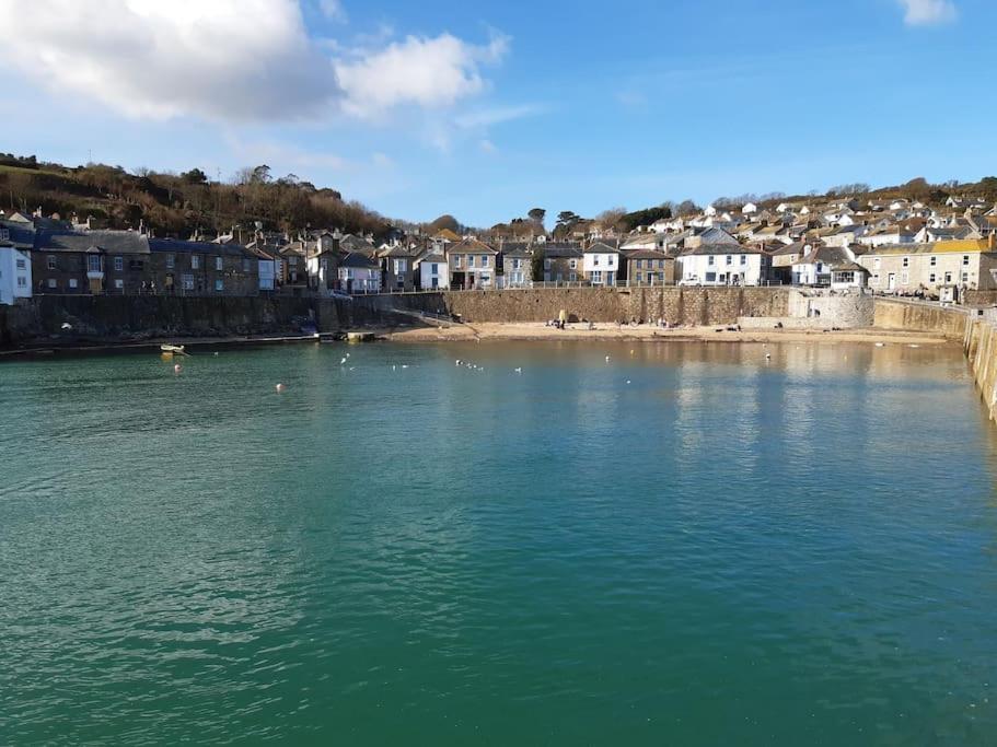 Corvus - Beautiful Cottage Half A Mile From Mousehole Penzance Exterior photo